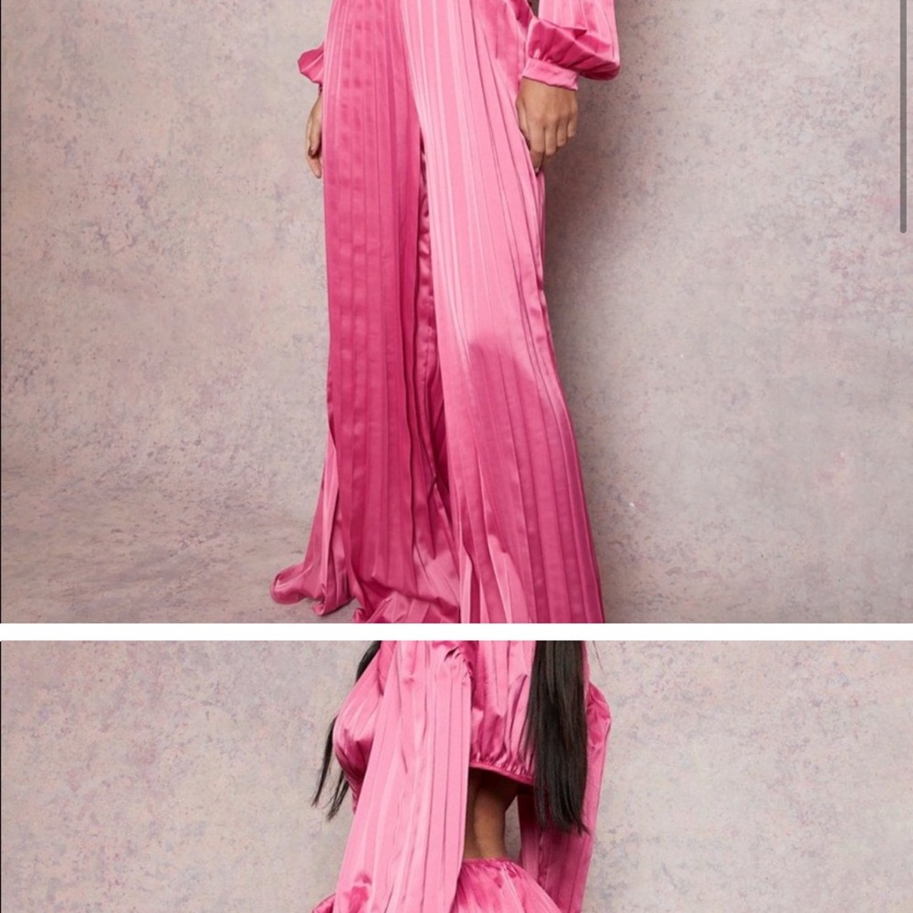 BooHoo Pleated CutOut Wide Leg Jumpsuit - Picture 5 of 6